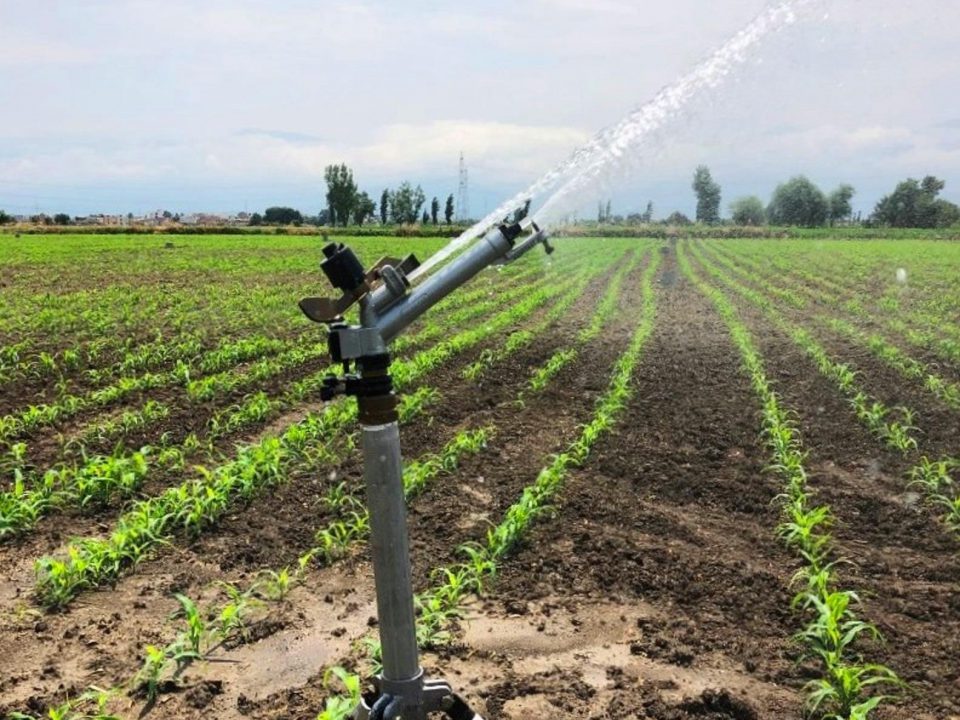 آبپاش قوی کشاورزی
